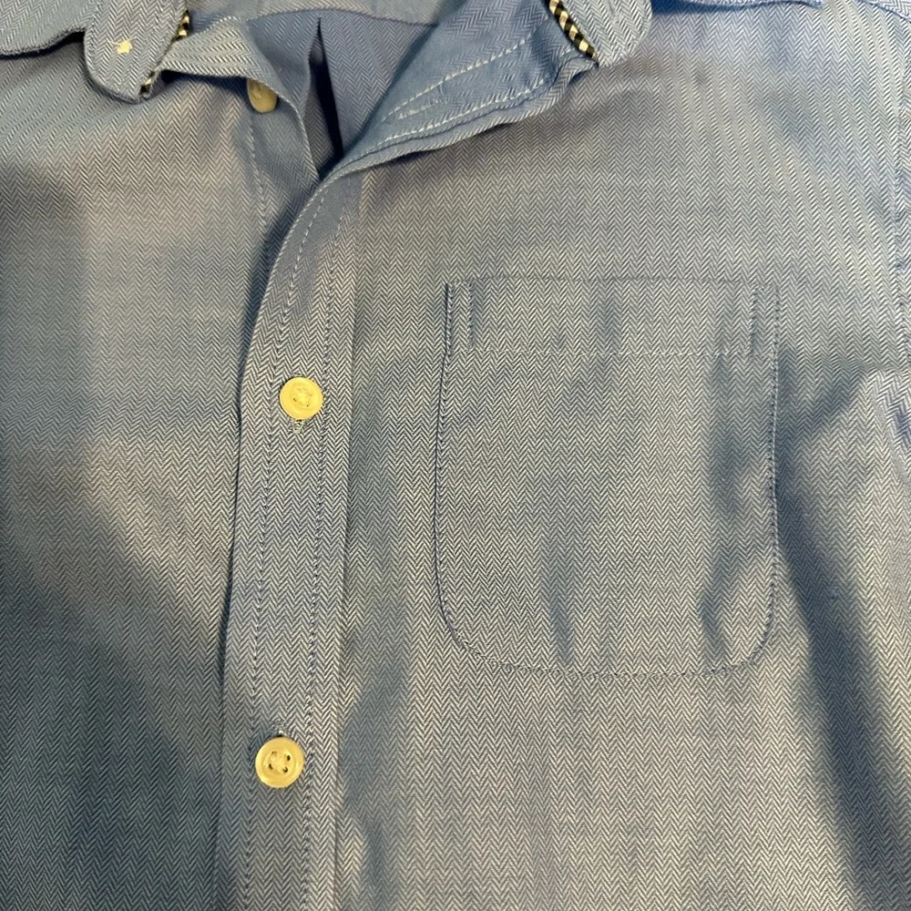 Cat & Jack Boy’s Blue Button Down Longsleeve Shirt